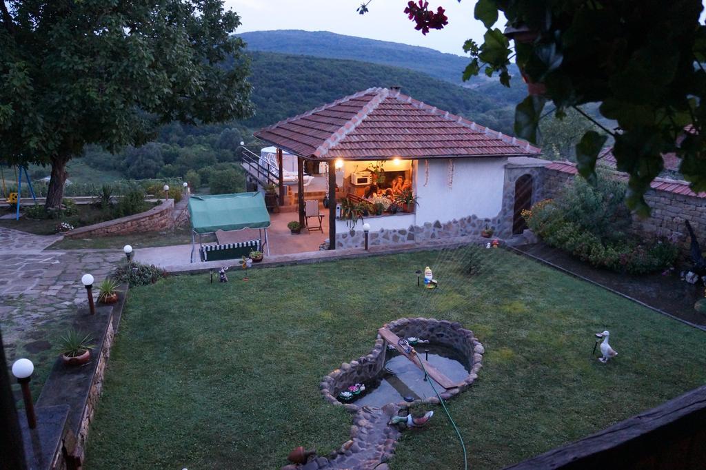 Villa Bella House à Hlevene Extérieur photo